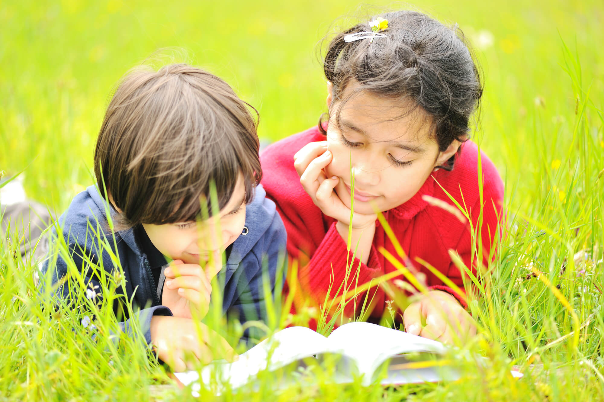 kids reading during summer tutoring programs in woodbury